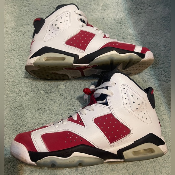 Jordan 6 Carmine Size 6y - Picture 5 of 6
